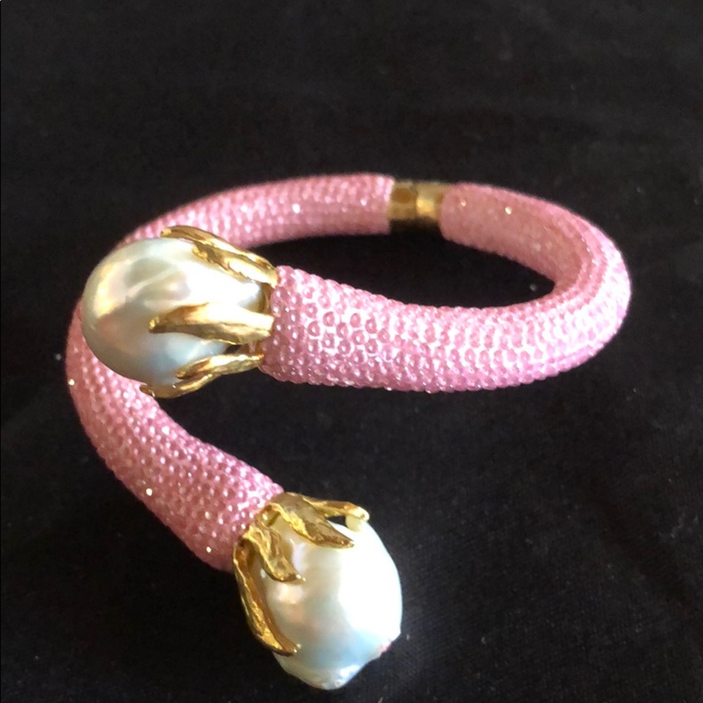 BeaUtiful Petite Pink and pearls Bracelet